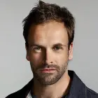 Jonny Lee Miller